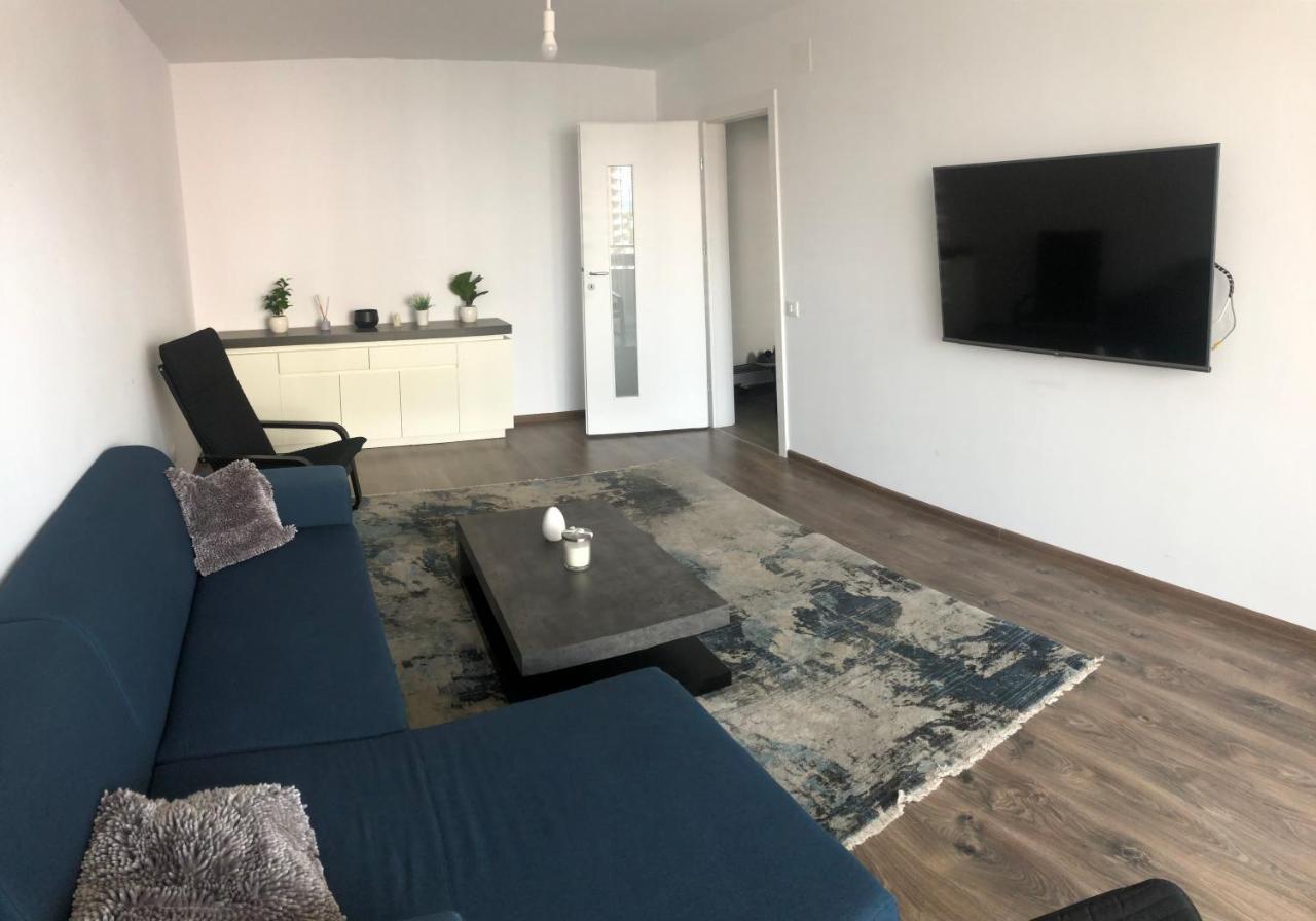 Max Apartament Apartment Брашов Екстериор снимка